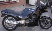 1985 Kawasaki GPZ 750 R photo